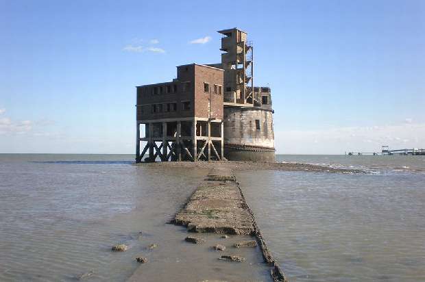 Grain Tower battery causeway Grain Tower battery causeway